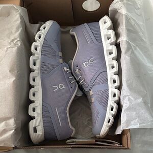 On Cloud 3 Sneakers in Lavender and White